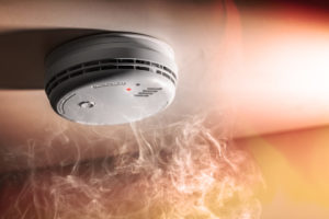 Smoke detector with chimney